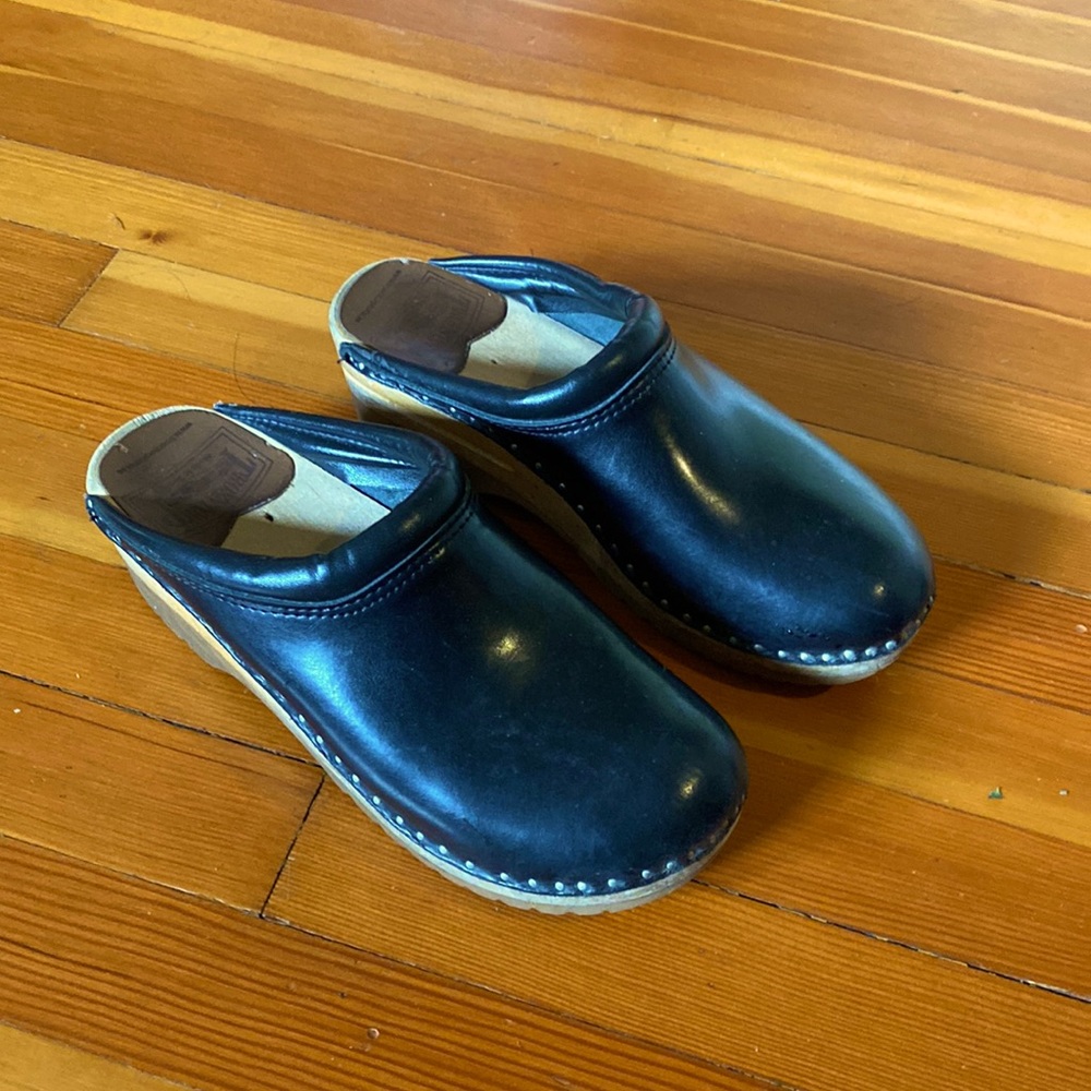 Nice black clogs